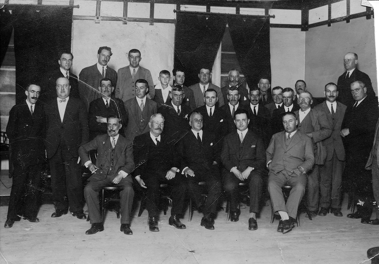 Foto de los miembros del ayuntamiento de A Coruña